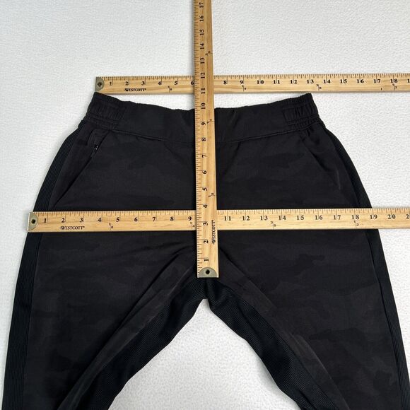 Athleta Womens Size 4P Brooklyn Lined Black Camo Jogger Pants - Picture 6 of 7